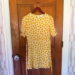 Faithfull the Brand Florence Marigold Floral
Spring Mini Dress Yellow